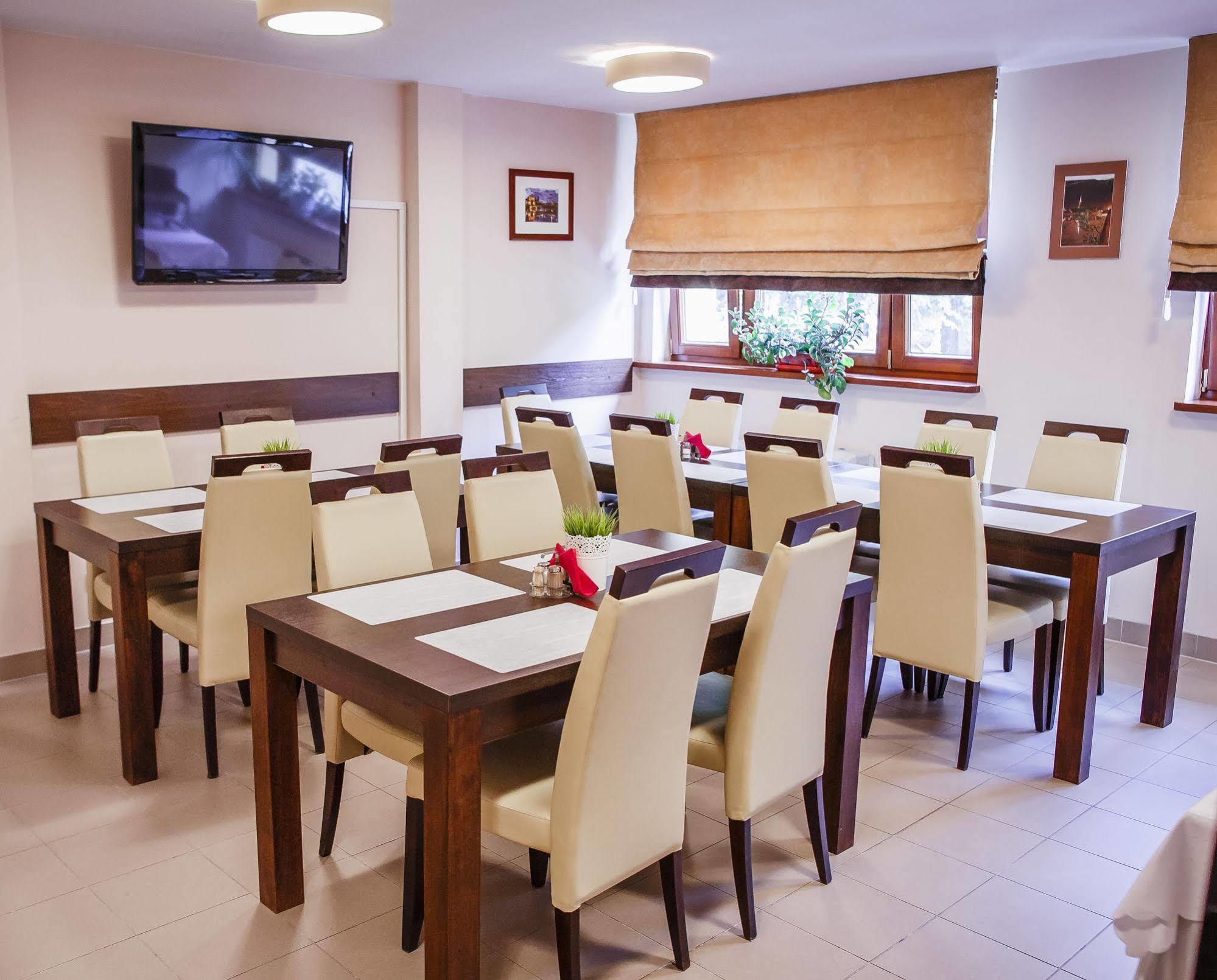 Boutique Hotel's Kwiska - Legnicka Aparthotel Wroclaw